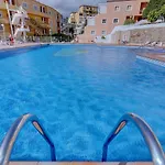 Orlando - Sea View In Адехе