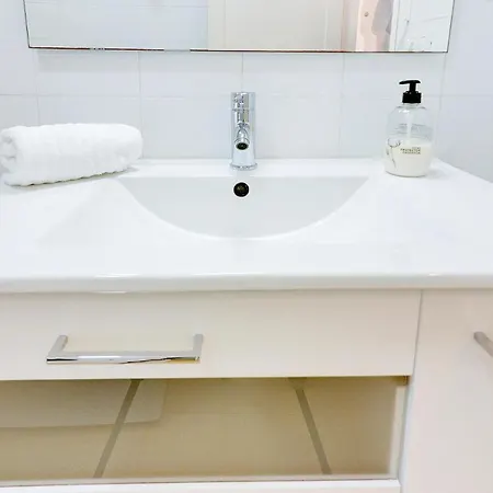 Апартаменти Orlando - Sea View In Адехе