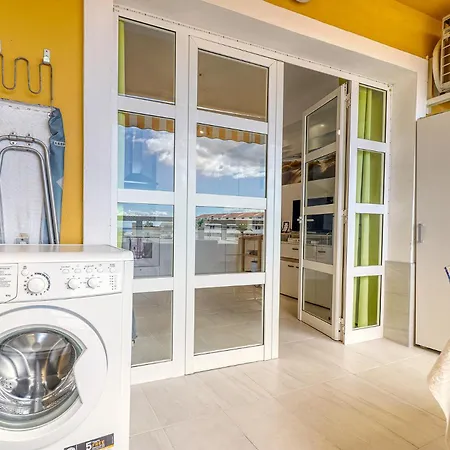 Orlando - Sea View In Appartement