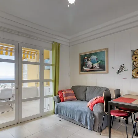 Orlando - Sea View In Appartement